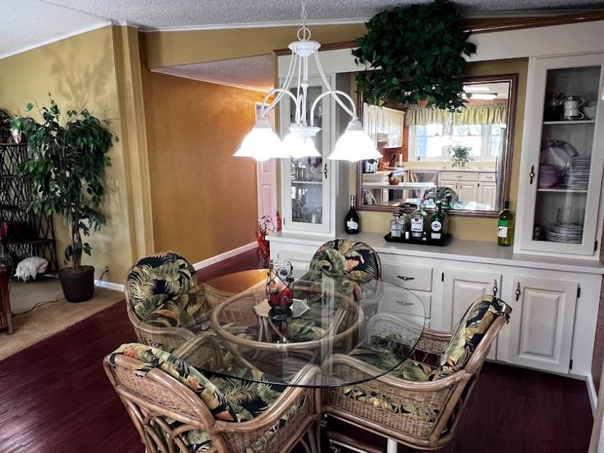 355 Putter Circle a Winter Haven, FL Mobile or Manufactured Home for Sale